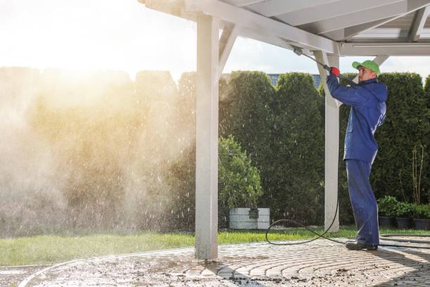 Best Oil Spill Cleanup  in Halesite, NY