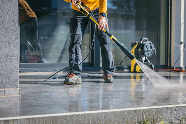 Best Gas Station Cleaning  in Halesite, NY